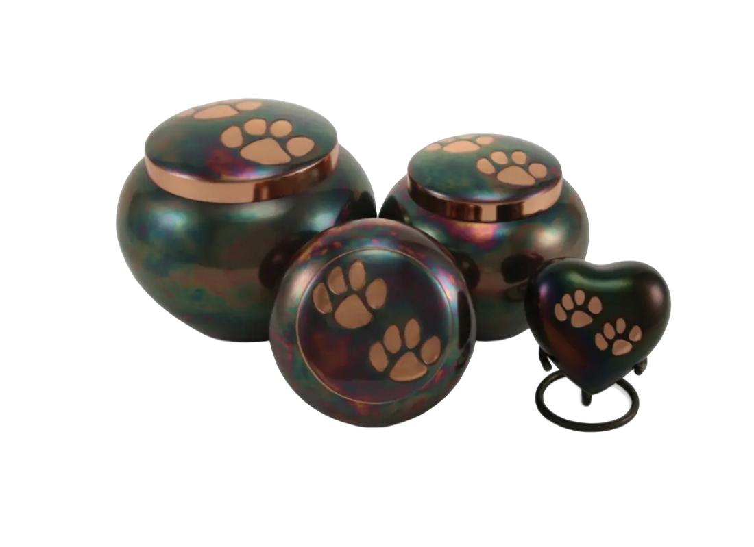 Pet Cremation Urns for Artistic Memorials: Collaborating with Artists for Unique Pieces