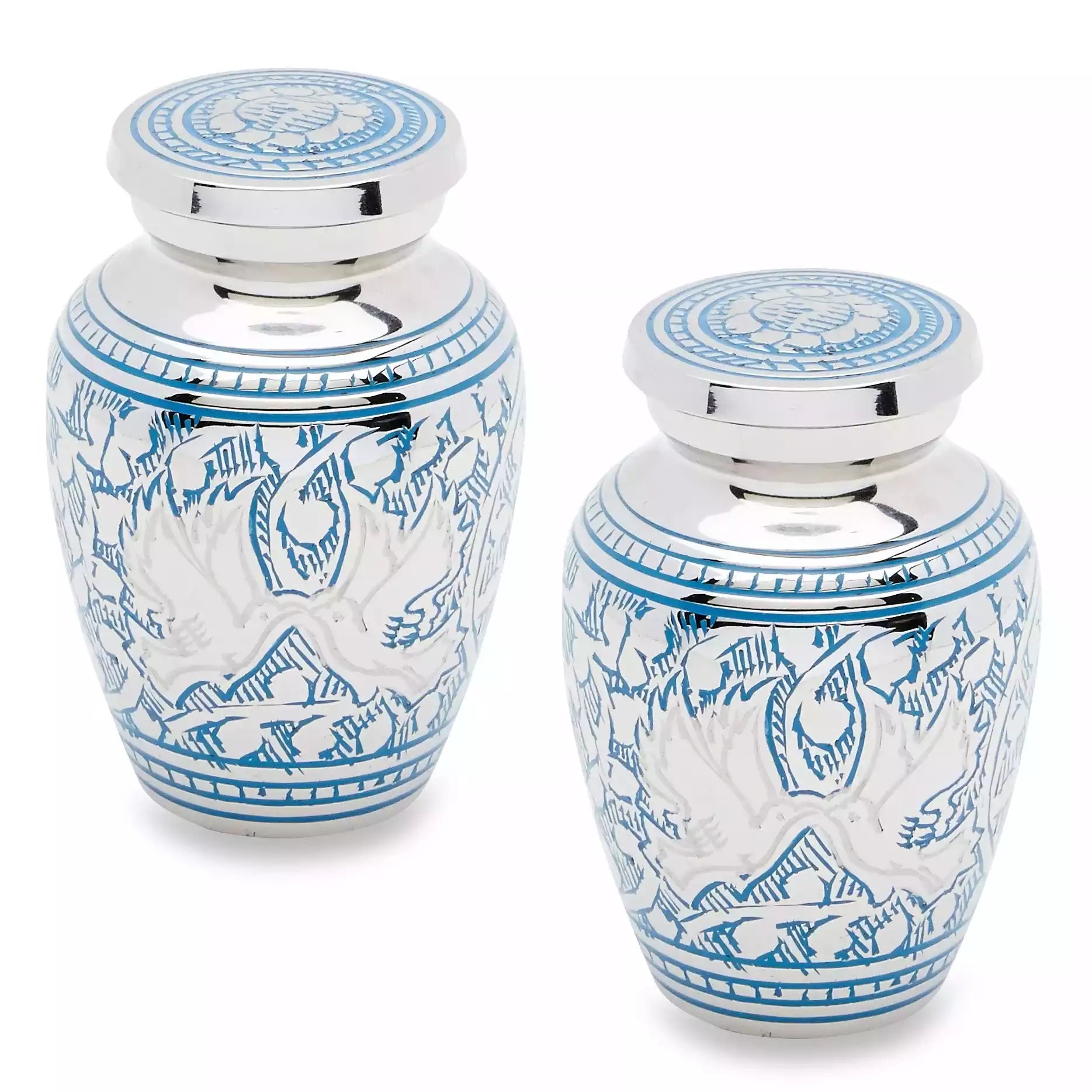 Pet Cremation Urns with Memory Keepsake Compartments: Storing Mementos and Tokens